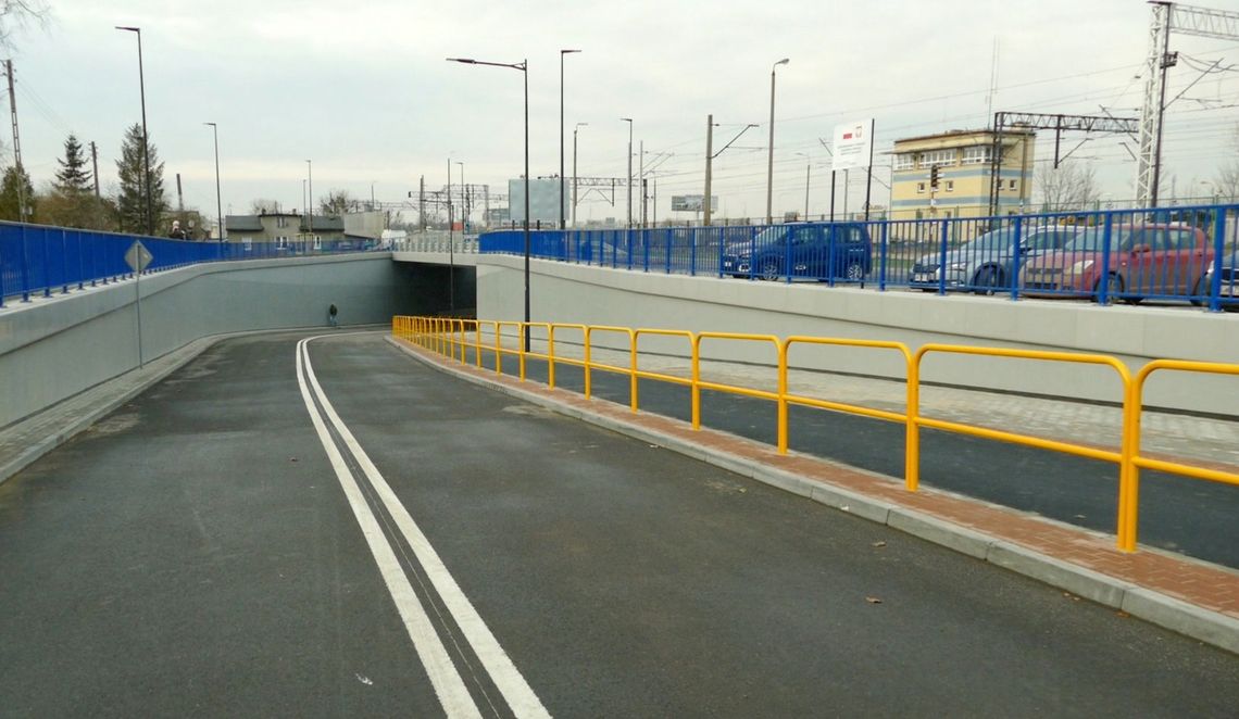 Ulica Kwiatowa. Tunel otwarty 