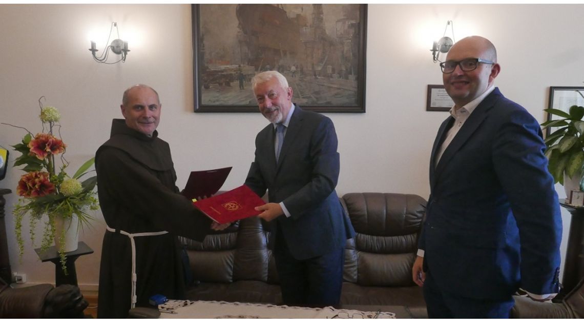 Urząd miasta wspiera. Remont przy Klasztorze Ojców Franciszkanów