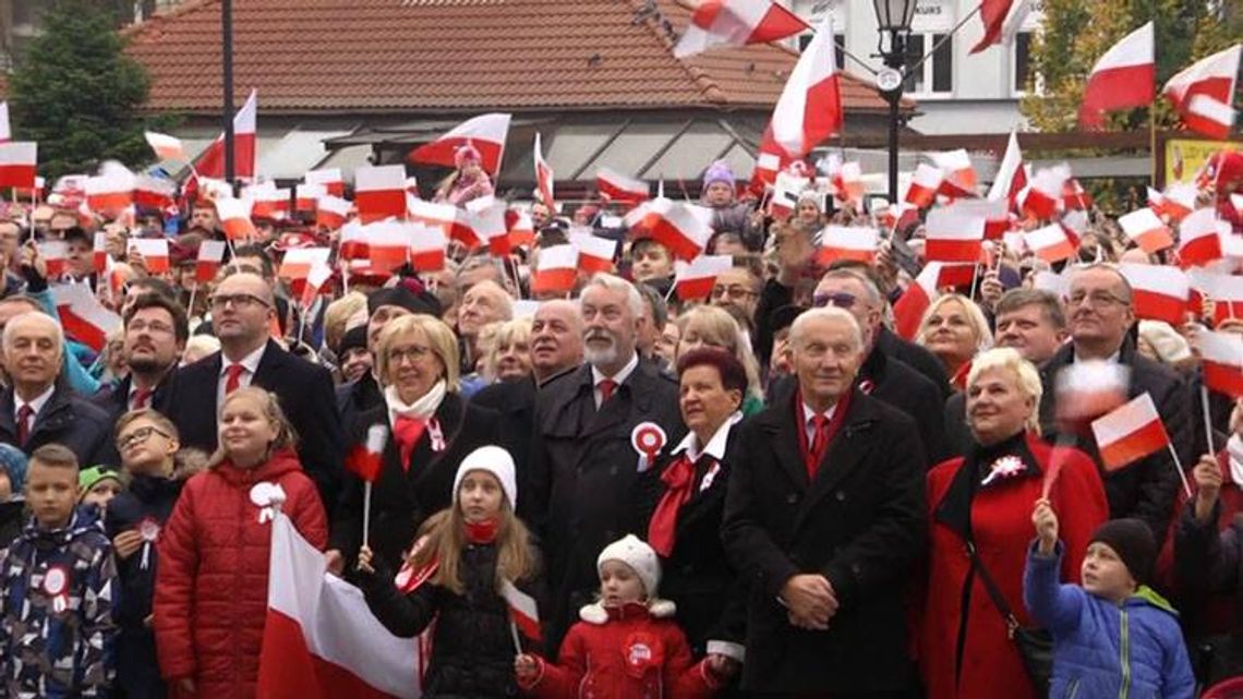 Wejherowski Marsz Niepodległości. Uroczystości w parku...