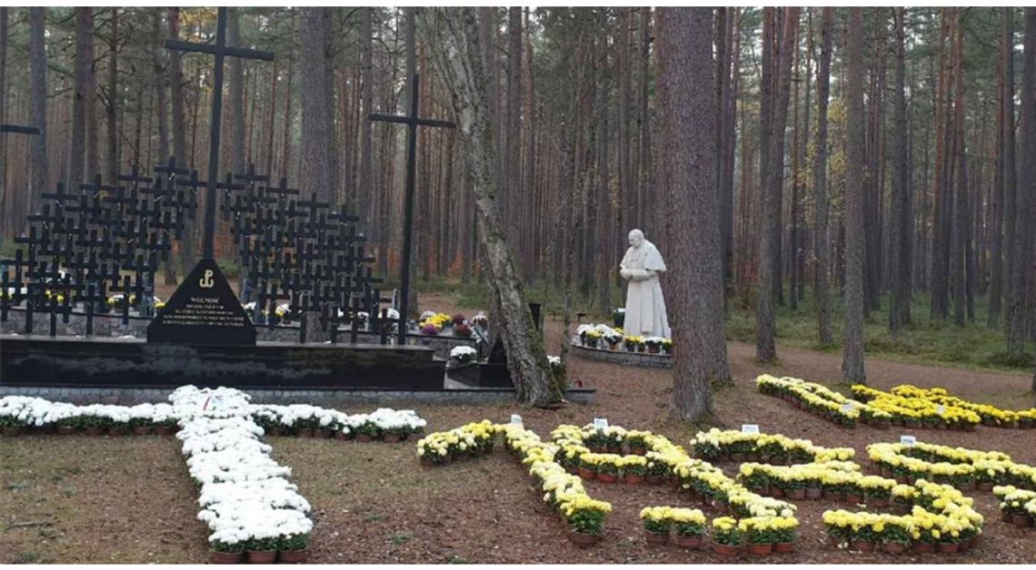Wejherowskie miejsca pamięci. Chryzantemy dla Bohaterów