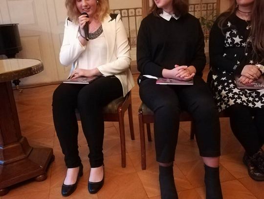 Katarzyna Lejkowska (po lewej) i Anna Witzling (na środku).